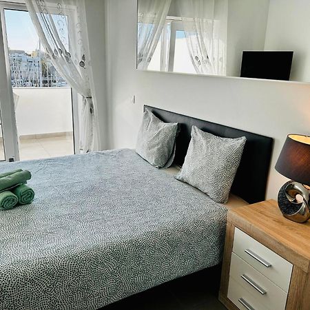 Studio Apt With Spectacular Views Of Lagos Marina Bagian luar foto